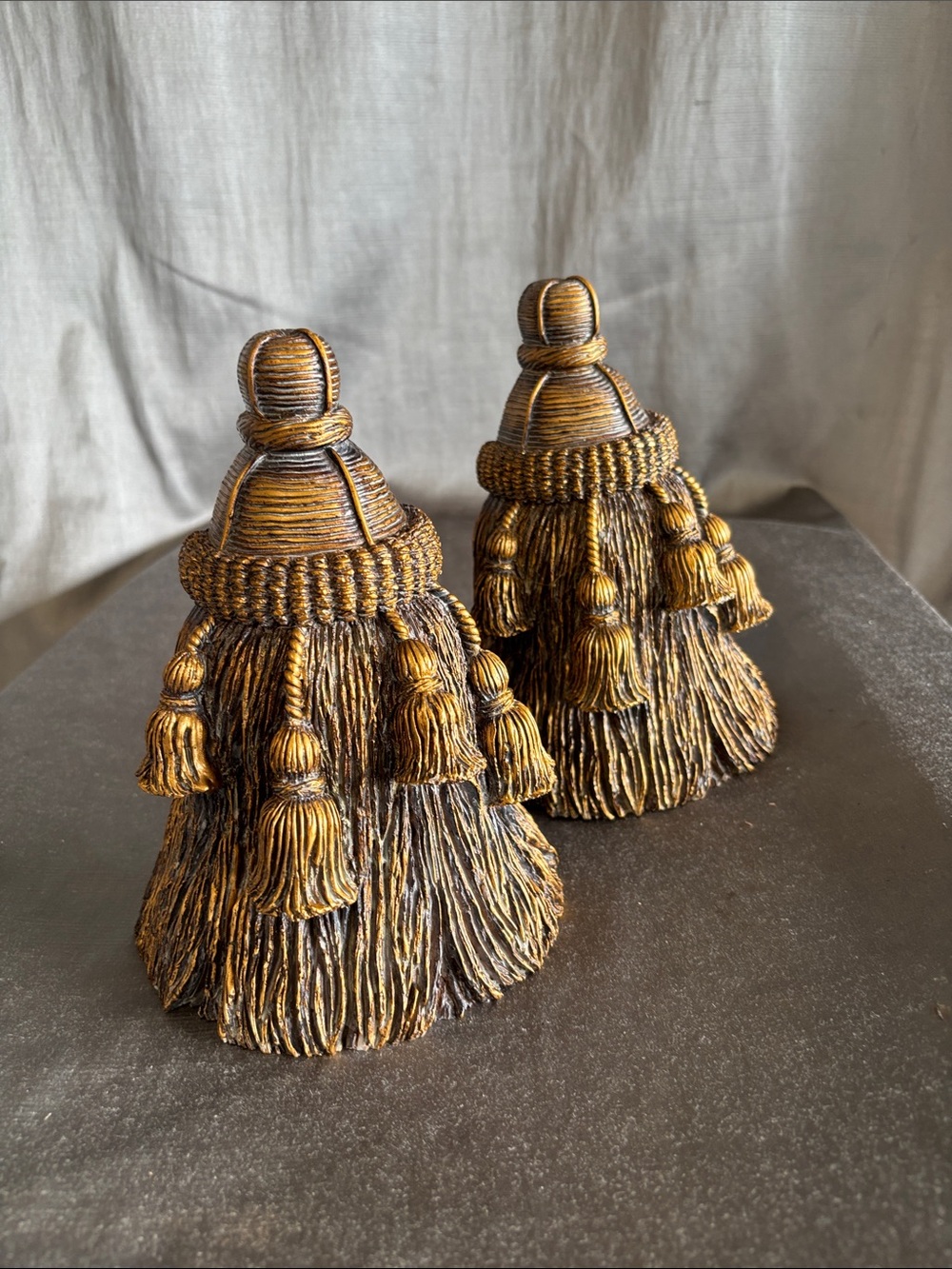 Vintage Set of 2 Decorative Tassel Bookends - Gold Accent
